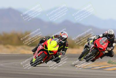 media/Jan-15-2023-SoCal Trackdays (Sun) [[c1237a034a]]/Turn 15 (1pm)/